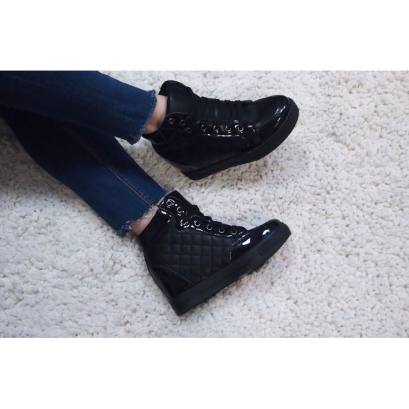 Sneakersy botki koturn pikowane Carol czarne