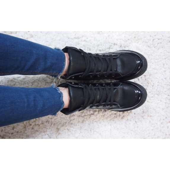 Sneakersy botki koturn pikowane Carol czarne