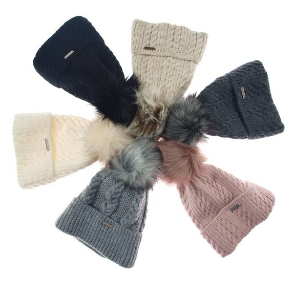 Czapka zimowa warkocze Cynthia grafitowa